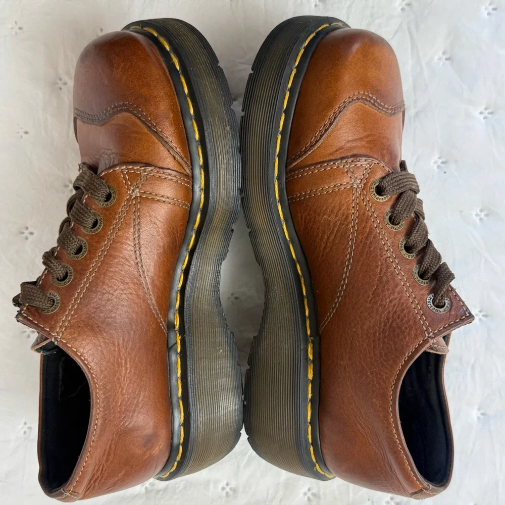 Dr. Martens Brown Leather Women’s oxfords